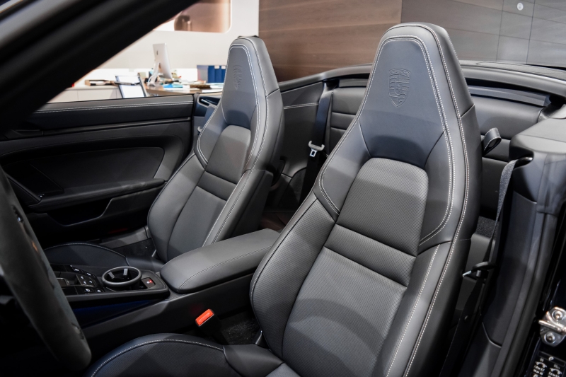 Porsche 911 Carrera GTS Cabriolet