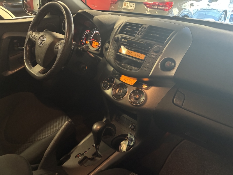 TOYOTA RAV 4 2.2 TURBO AUTOMATIC