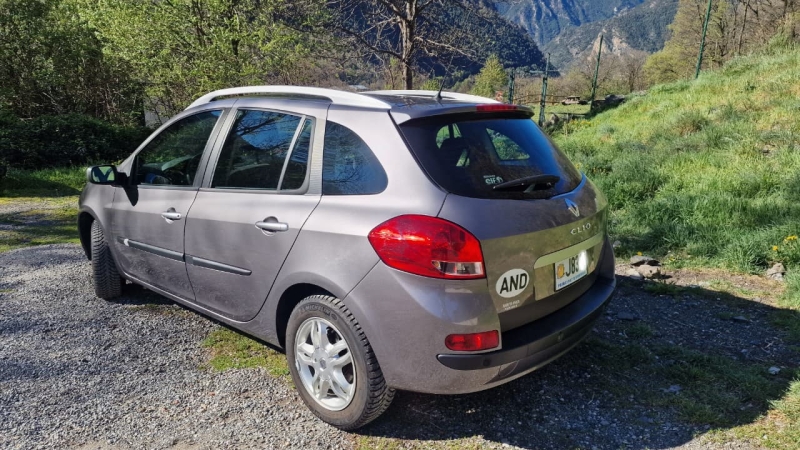RENAULT CLIO GRAND TOUR 1.5 dCi