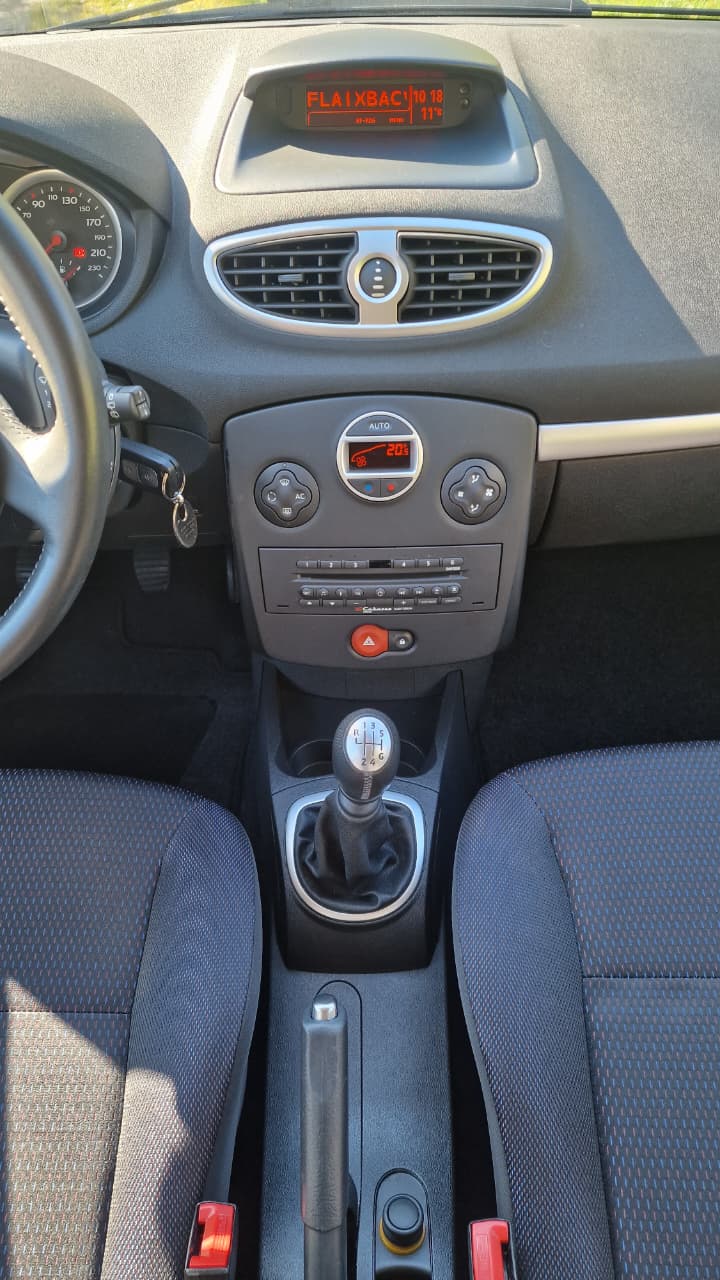 RENAULT CLIO GRAND TOUR 1.5 dCi