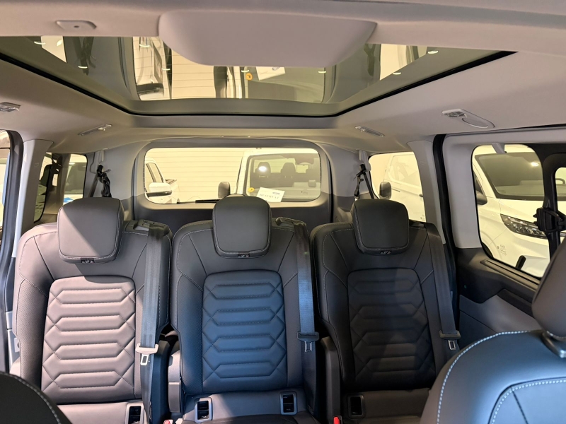 Ford Tourneo Custom Titanium X 2.0 dièsel 170CV automàtica A8 4x4 SWB