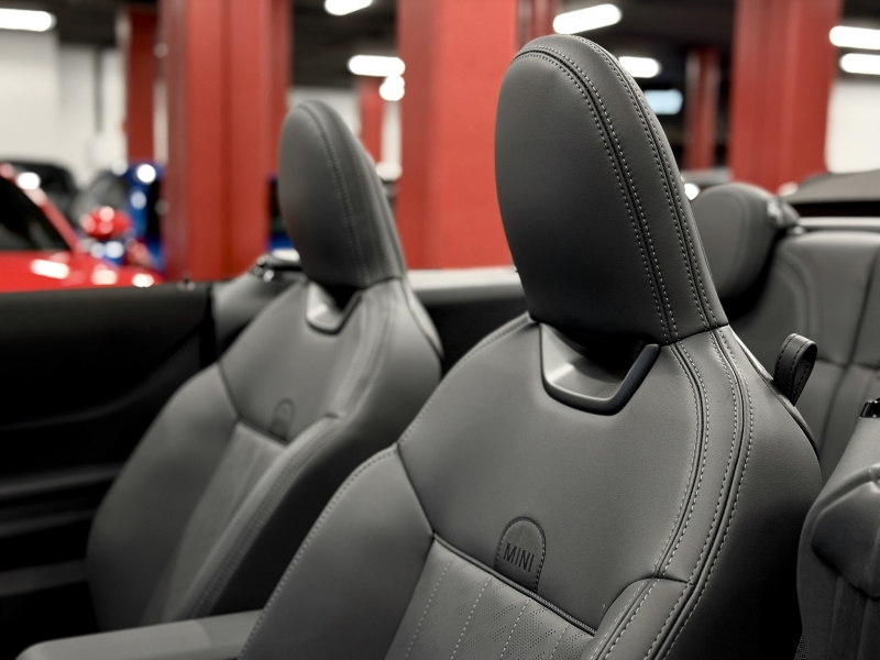 Mini John Cooper Works Cabrio 231cv NOU 2026