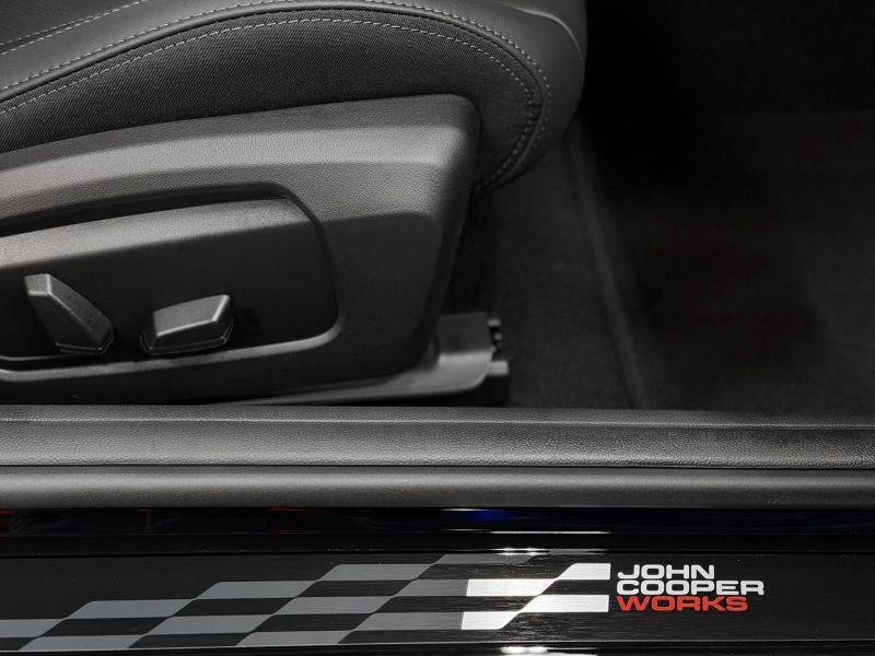 Mini John Cooper Works Cabrio 231cv NOU 2026