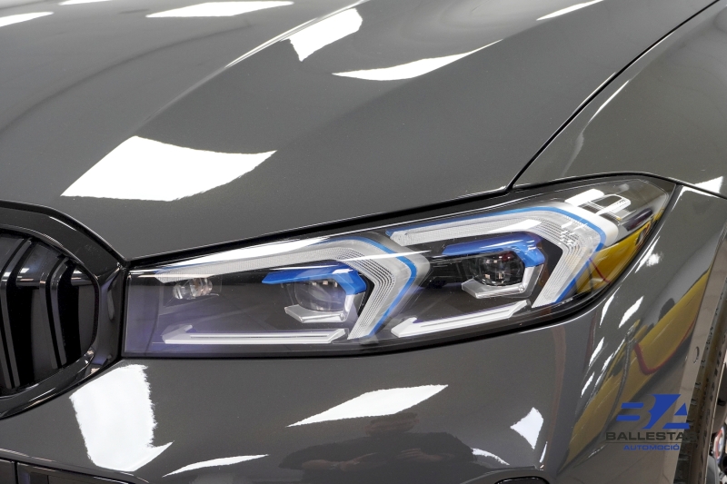 BMW 330E XDRIVE INDIVIDUAL 