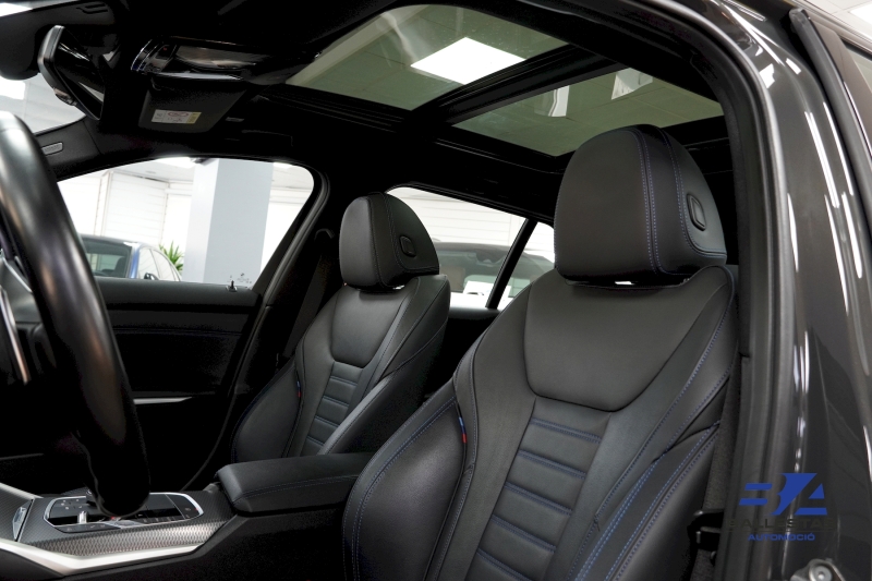 BMW 330E XDRIVE INDIVIDUAL 