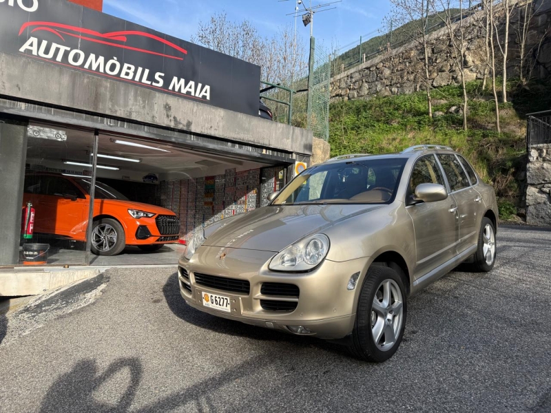 PORSCHE CAYENNE S V8  4.5 342 CV 