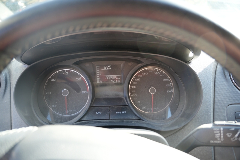 SEAT Ibiza 1.6 TDI CR iTech 5p – Matrícula AND – Cric de remolc – GPS inclòs