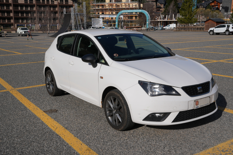 SEAT Ibiza 1.6 TDI CR iTech 5p – Matrícula AND – Cric de remolc – GPS inclòs