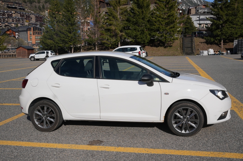 SEAT Ibiza 1.6 TDI CR iTech 5p – Matrícula AND – Cric de remolc – GPS inclòs