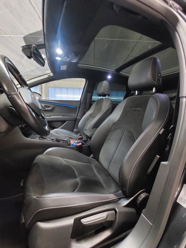 SEAT  LEON CUPRA ST 300 4 DRIVE