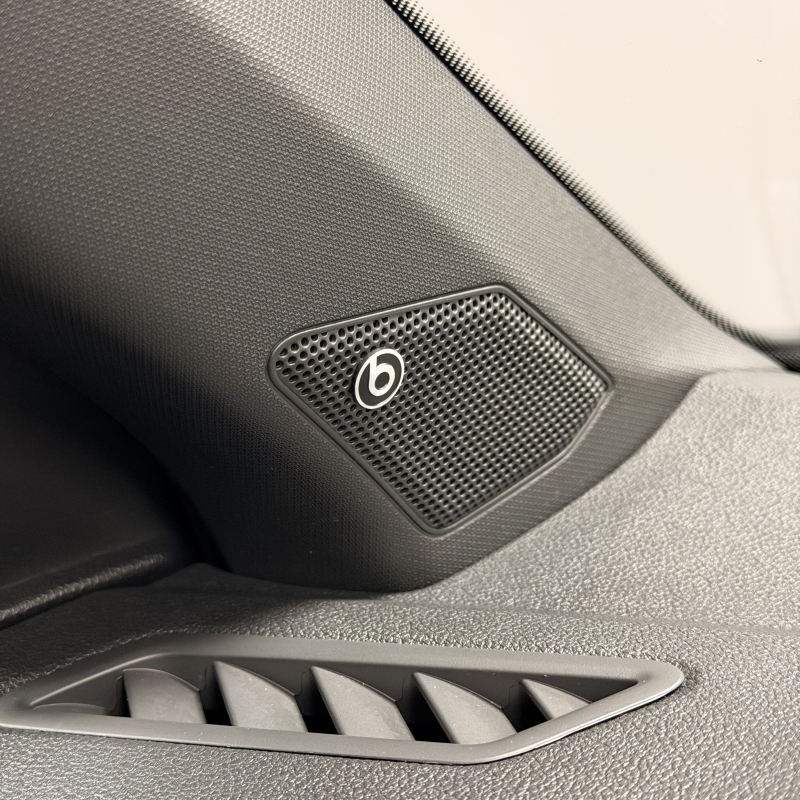 VOLKSWAGEN T-ROC R 300CV