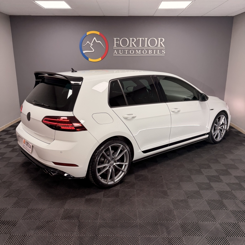 VOLKSWAGEN GOLF R 7.5 310CV