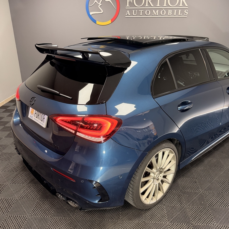 MERCEDES BENZ A35 AMG EDITION 1