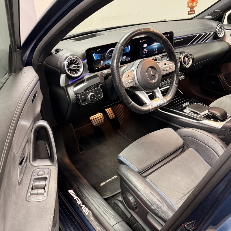 MERCEDES BENZ A35 AMG EDITION 1