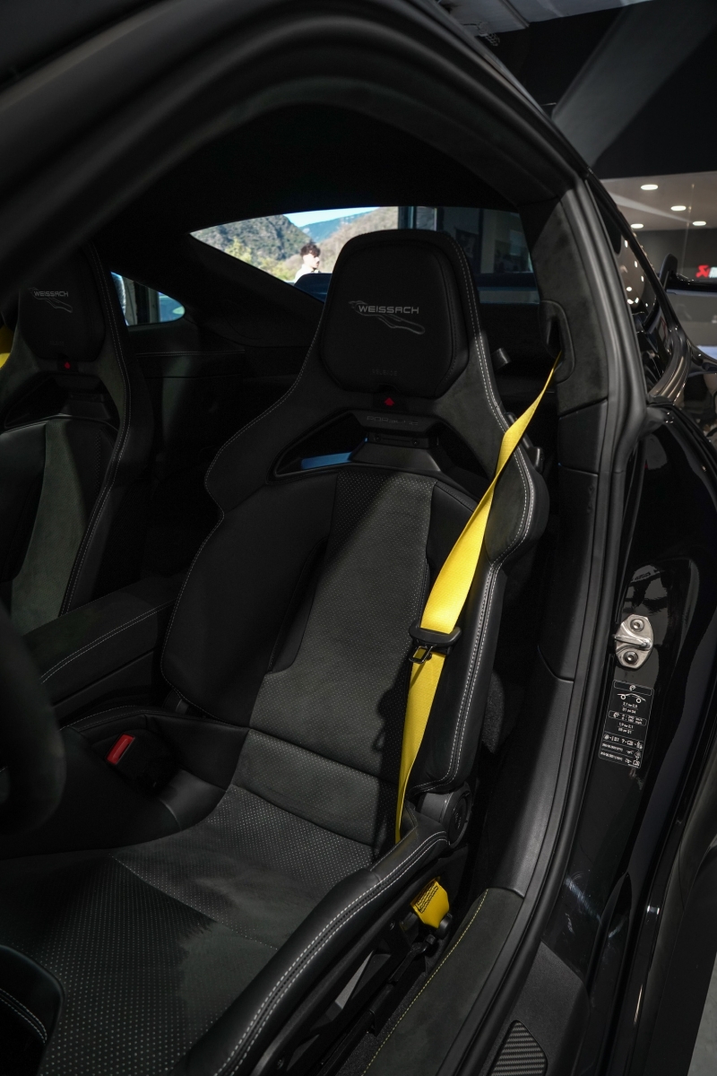 PORSCHE 911 992.2 GT3 WEISSACH 2025