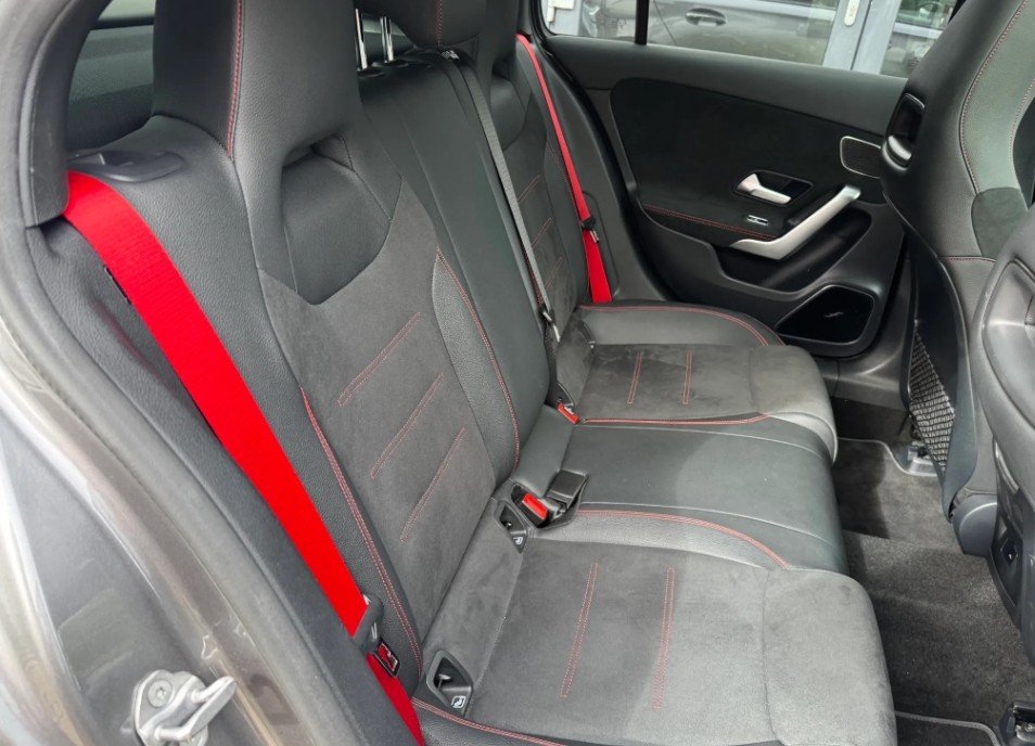 MERCEDES-BENZ A 35 AMG 306cv 