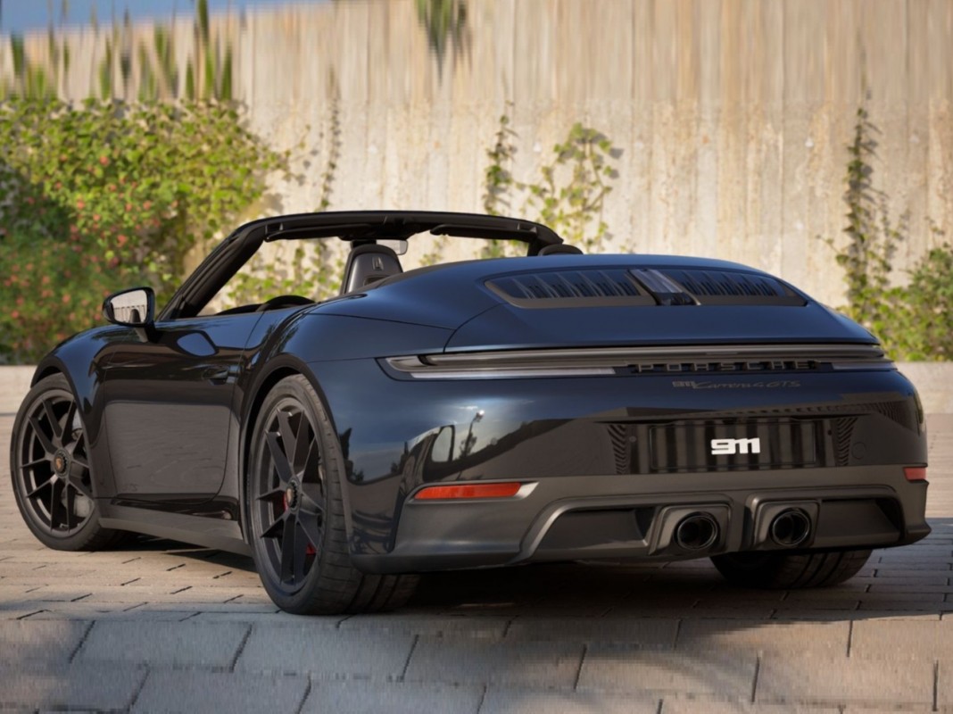 PORSCHE 911 CARRERA 4S GTS