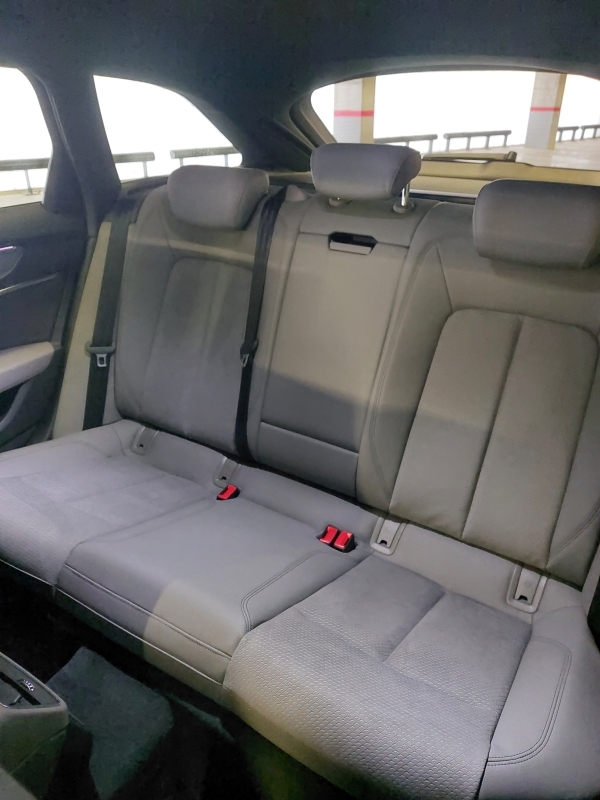 Audi A6 Avant 50 TDI S line Quattro 286cv