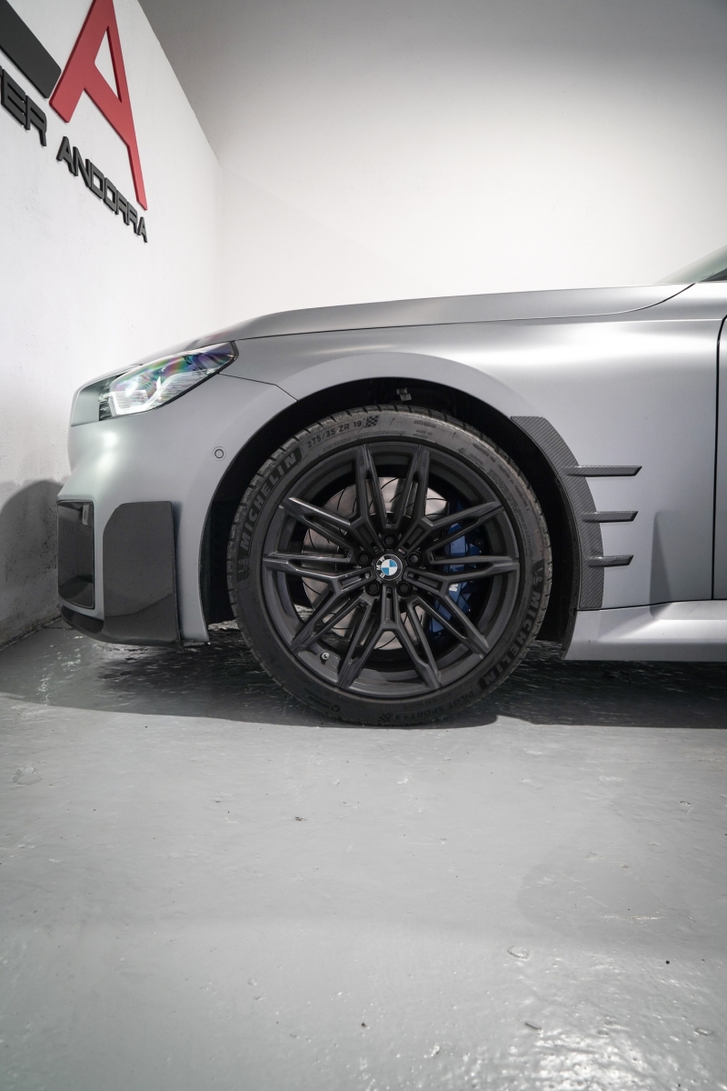 BMW M2 M PERFORMANCE