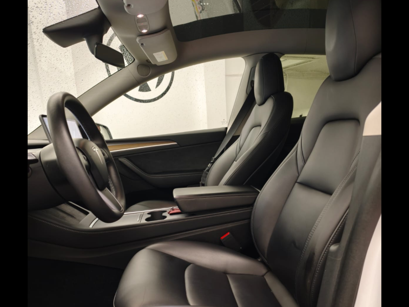 TESLA MODEL Y DUAL MOTOR 