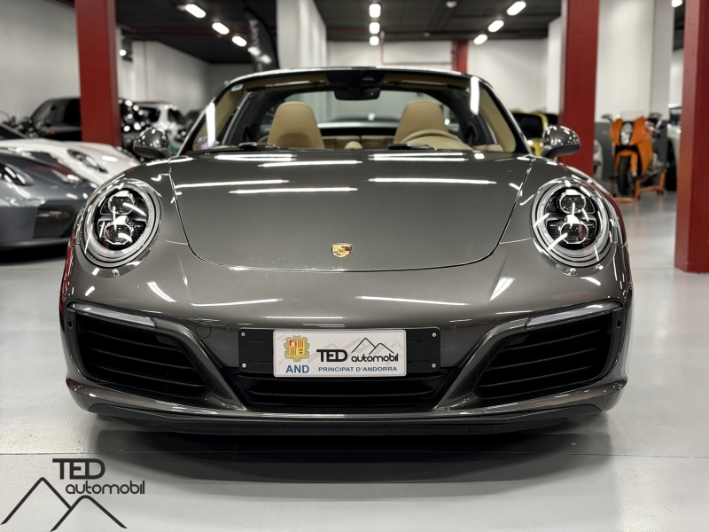 Porsche 911 991.2 Carrera 4 370cv
