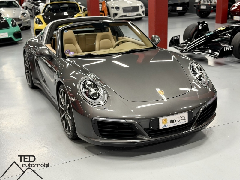Porsche 911 991.2 Carrera 4 370cv