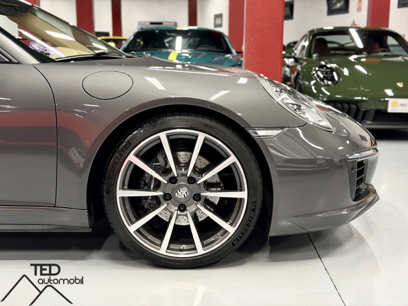 Porsche 911 991.2 Carrera 4 370cv