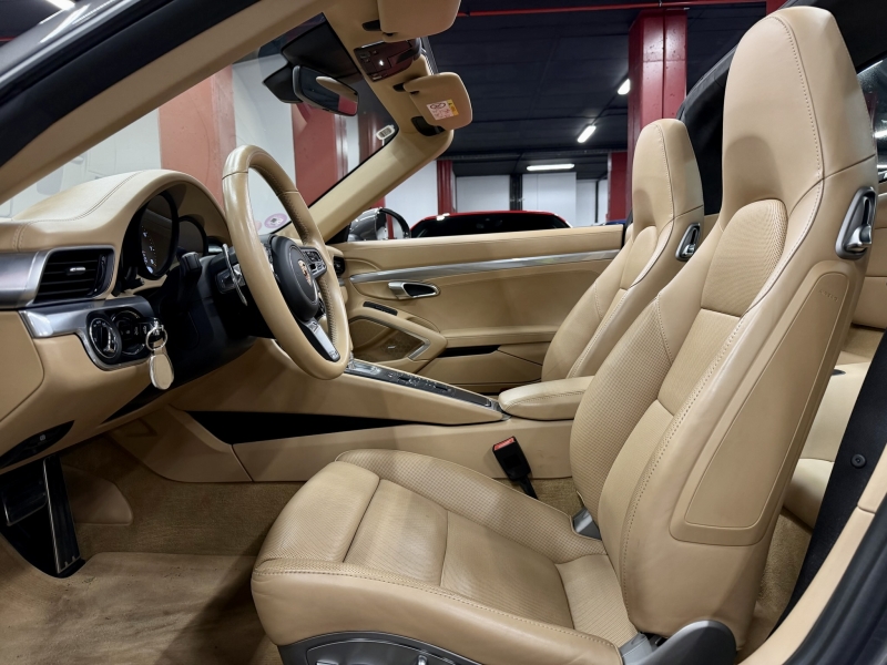 Porsche 911 991.2 Carrera 4 370cv