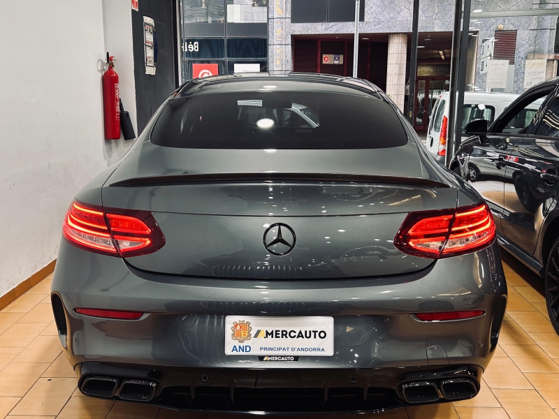 MERCEDES BENZ C 63 S AMG