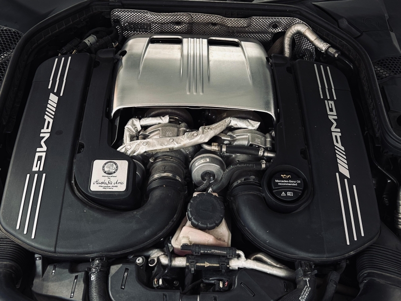 MERCEDES BENZ C 63 S AMG