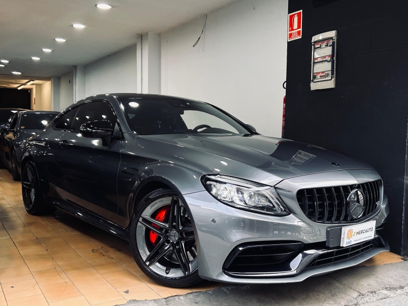 MERCEDES BENZ C 63 S AMG