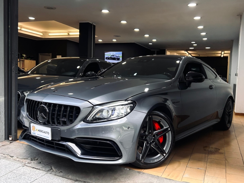 MERCEDES BENZ C 63 S AMG