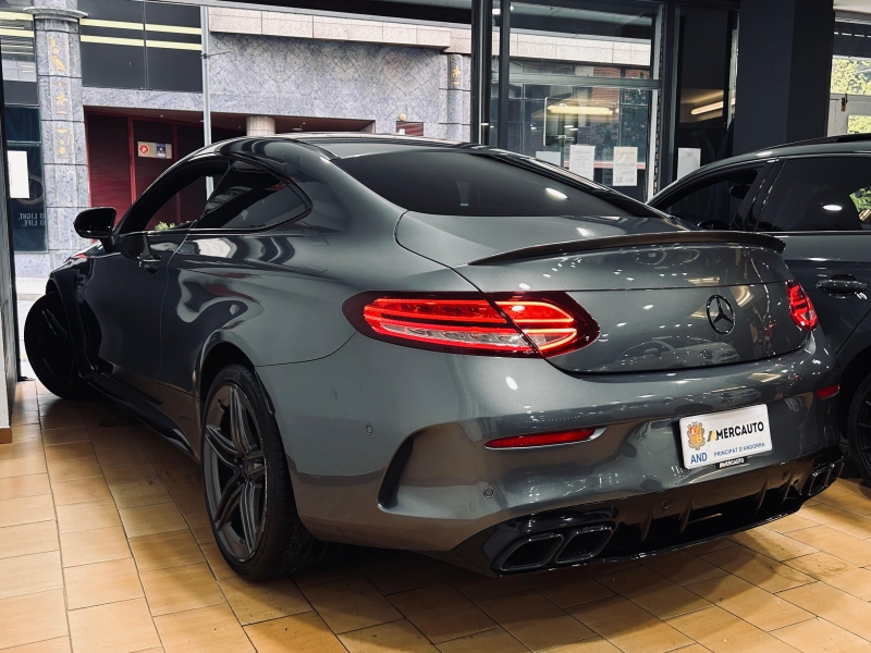 MERCEDES BENZ C 63 S AMG