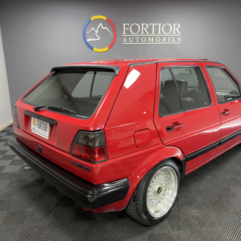 VOLKSWAGEN GOLF II SYNCRO