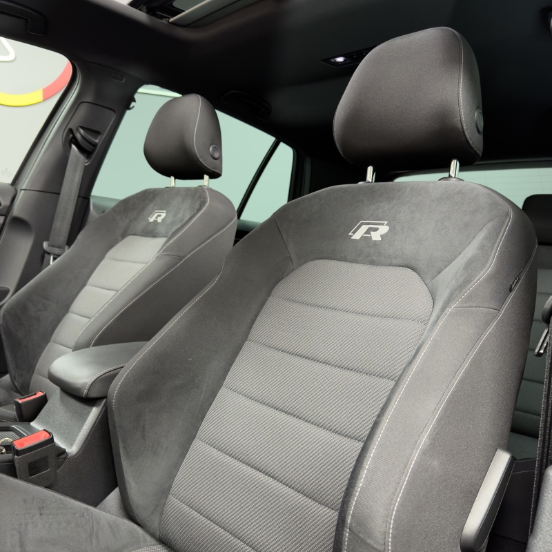 VOLKSWAGEN GOLF R UNLIMITED EDITION 23/50 310CV