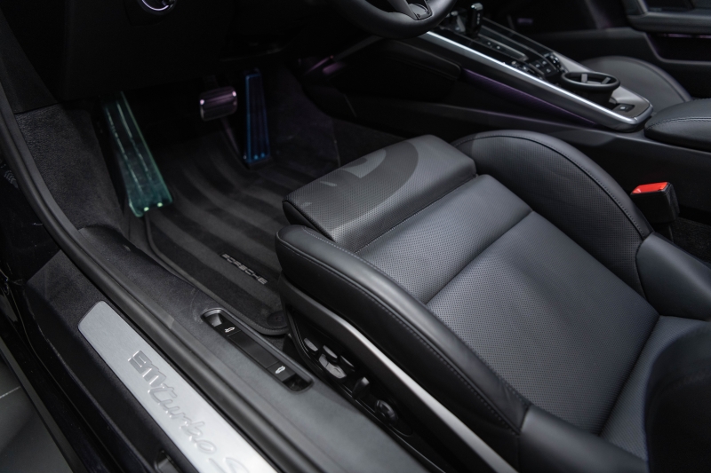 Porsche 911 (992.1) Turbo S Cabrio