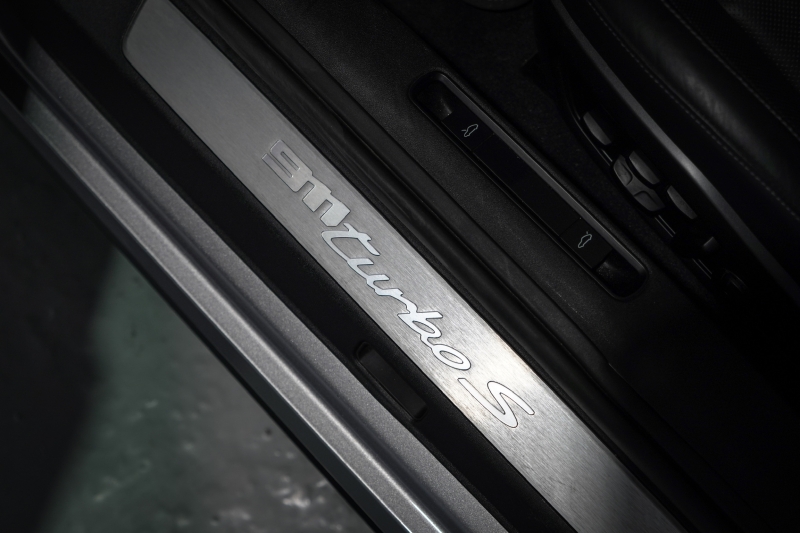 PORSCHE 992 TURBO S AEROKIT