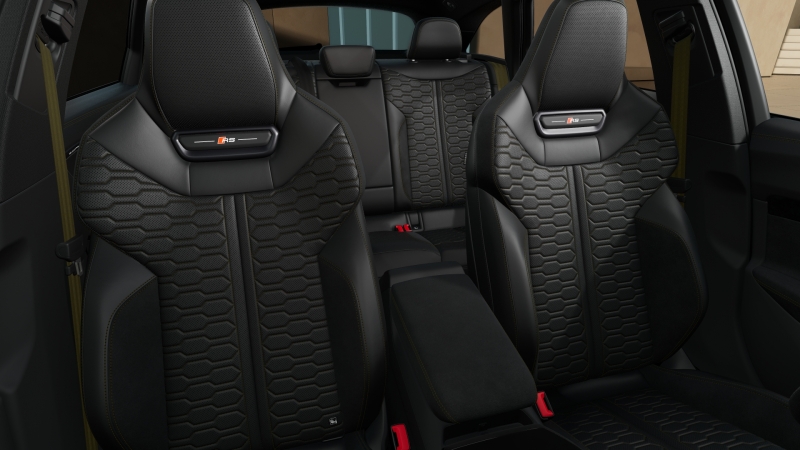 AUDI RS5 AVANT LAUNCH EDITION 