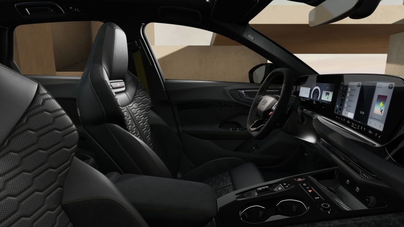 AUDI RS5 AVANT LAUNCH EDITION 