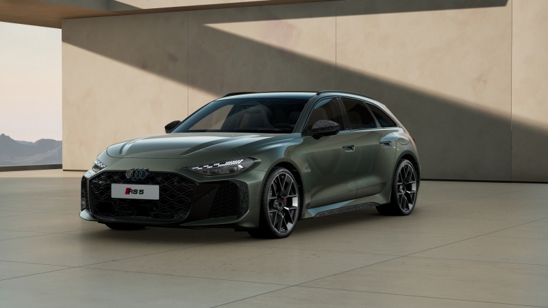 AUDI RS5 AVANT LAUNCH EDITION 