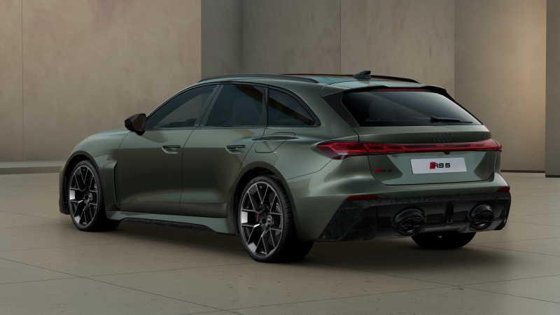 AUDI RS5 AVANT LAUNCH EDITION 