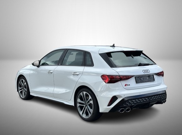 AUDI S3 Sportback 333cv