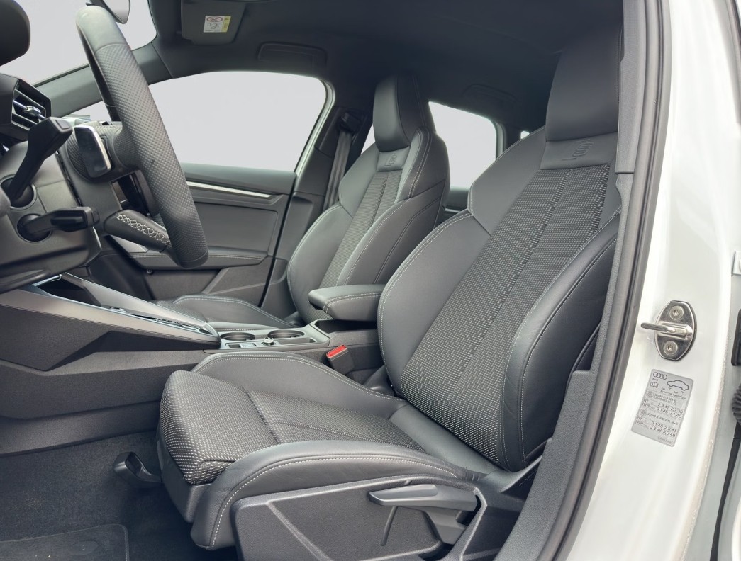 AUDI S3 Sportback 333cv