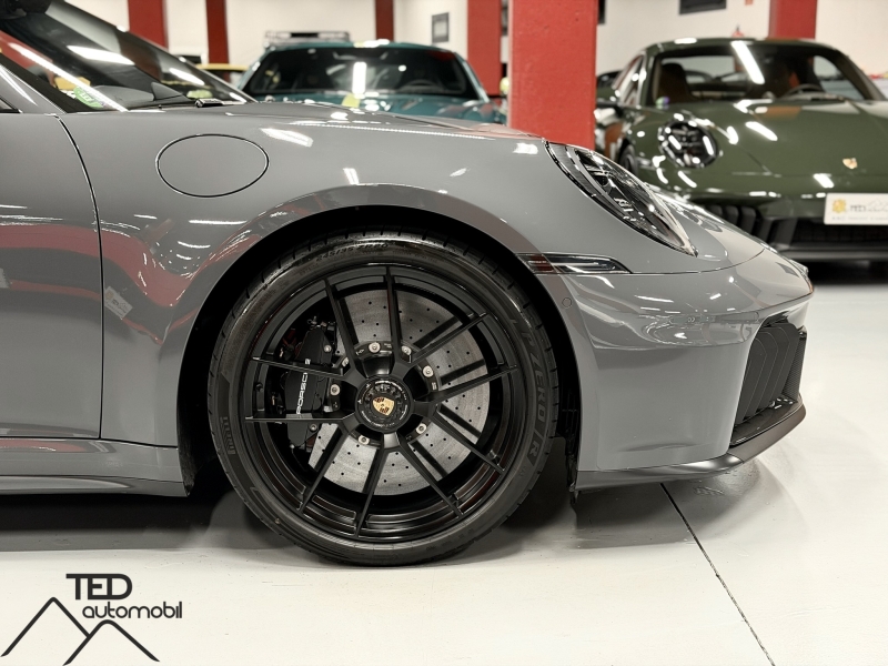 Porsche 911 992.2 Targa 4 GTS 541cv Carbono Ceràmics