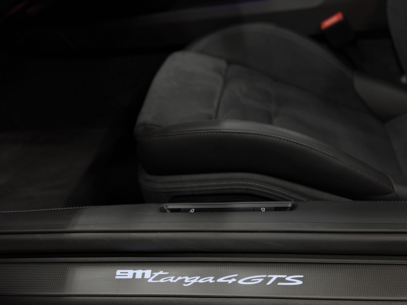 Porsche 911 992.2 Targa 4 GTS 541cv Carbono Ceràmics