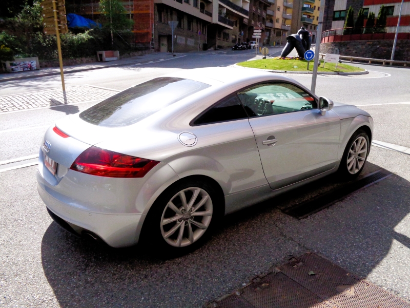 AUDI TT 2.0 TFSI 