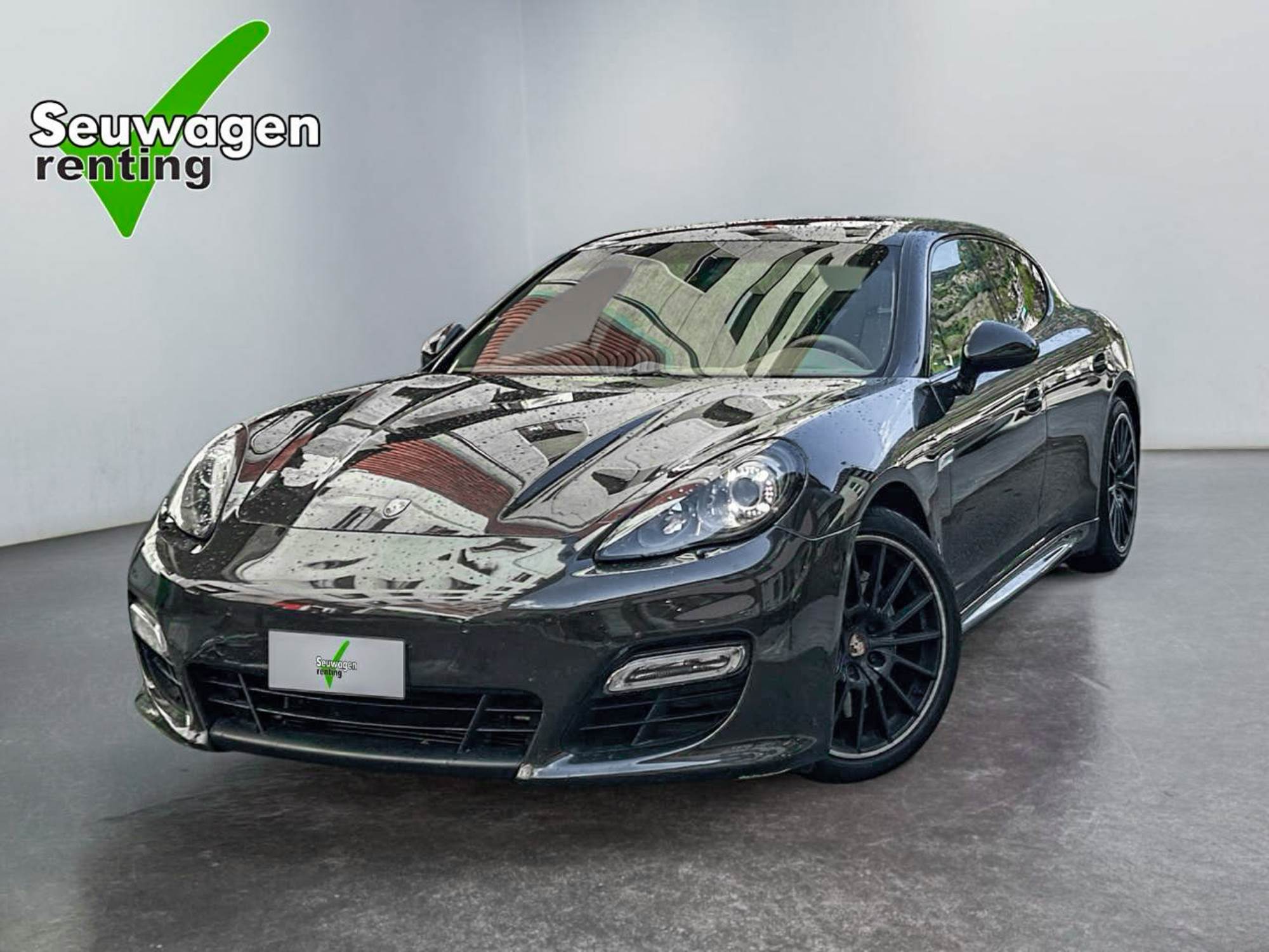 Porsche Panamera GTS 