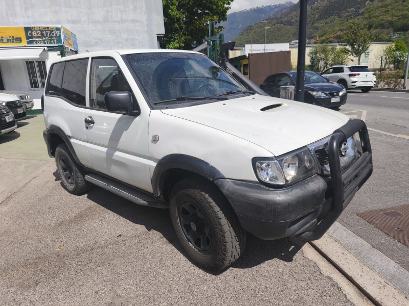 NISSAN TERRANO 2.7 TURBO D 4X4