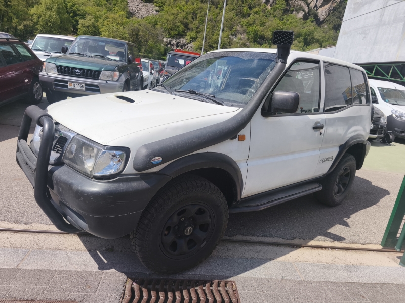 NISSAN TERRANO 2.7 TURBO D 4X4