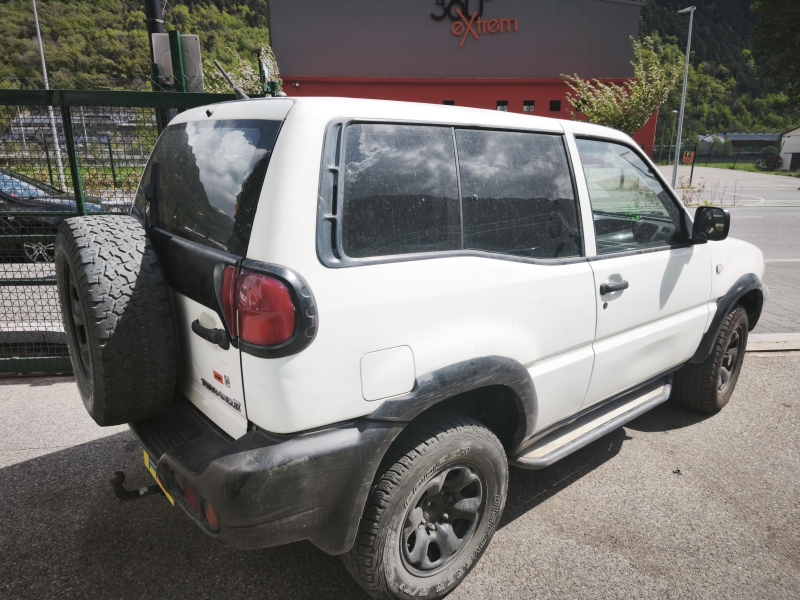 NISSAN TERRANO 2.7 TURBO D 4X4